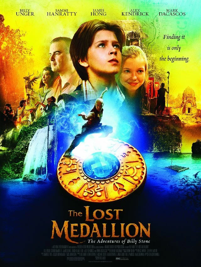Пропавший медальон (2013) 